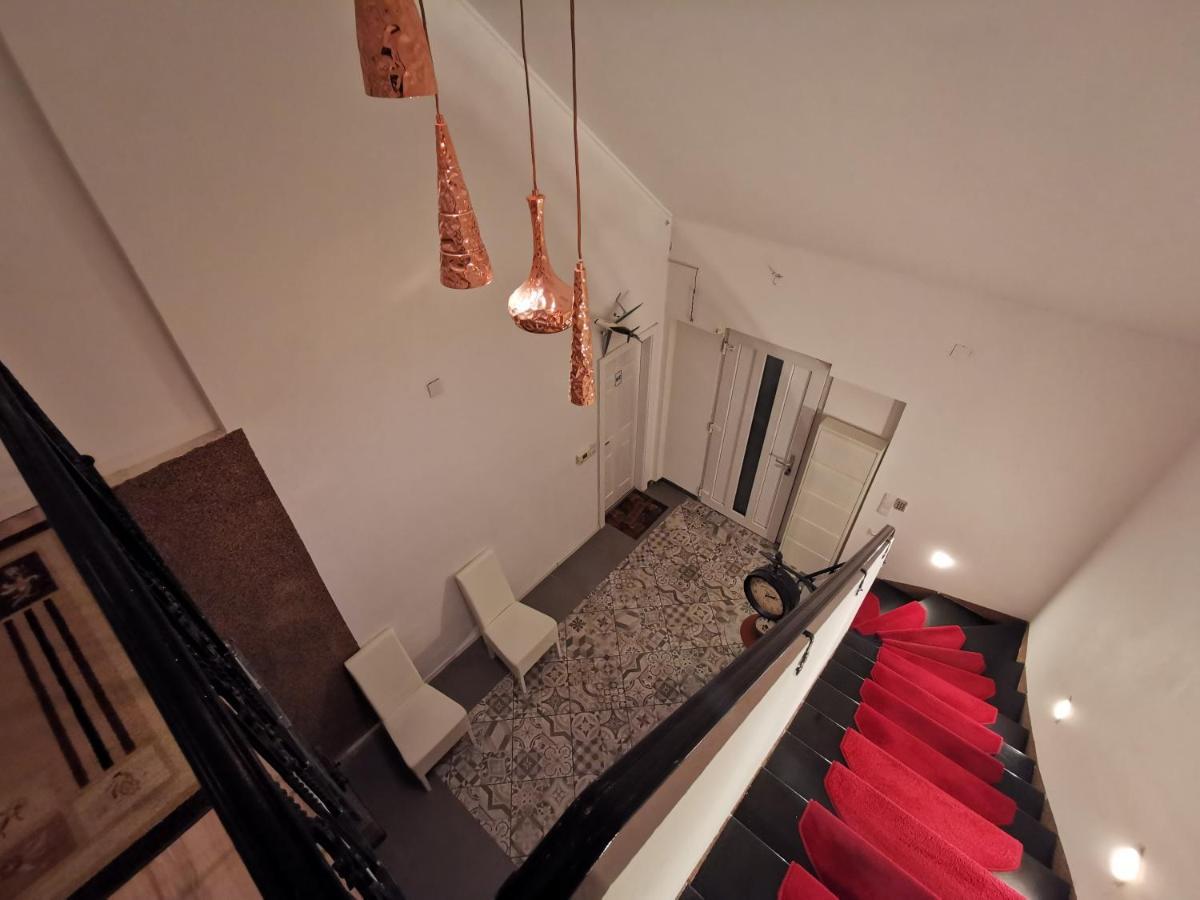 Pension Foehrenhain Герасдорф-бай-Вин Экстерьер фото